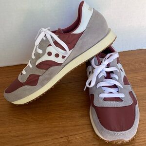 New Saucony women’s running shoe Jazz